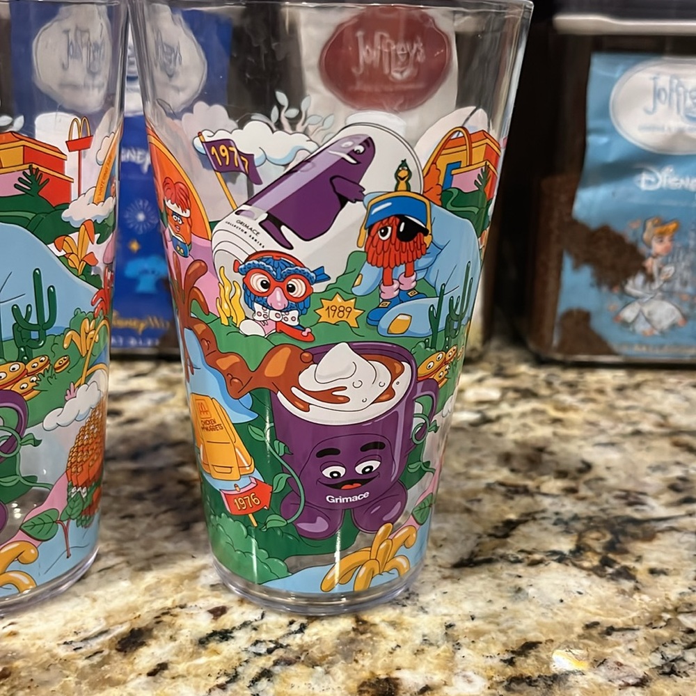 McDonald’s 2024 Collector Cups Grimace Minions Jurassic Nuggets Fry Guys Set - Picture 3 of 9